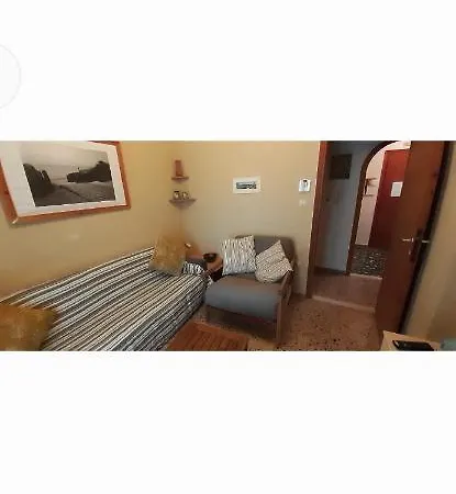 Daire 1 Canoni Apartments, *
